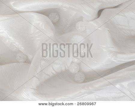 raso bianco con sfere trasparente