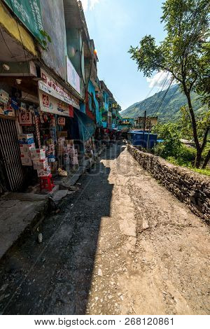 Dharchula, Uttrakhand, India - September 26, 2018 :  Market In Indo-nepal Border