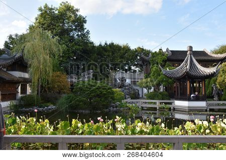 Portland, Oregon - Aug 23: Lan Su Chinese Garden In Chinatown In Portland, Oregon, As Seen On Aug 23