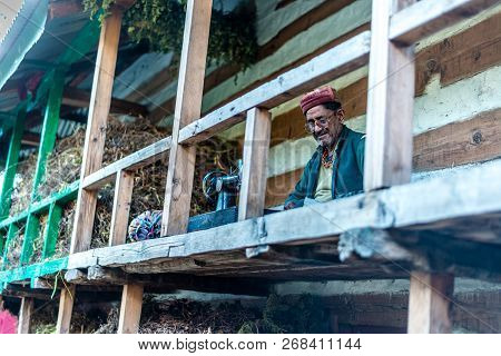Sankri Range, Uttarakhand, India - October 7, 2018 : A Photo Of Working Old Man In Himalayas -