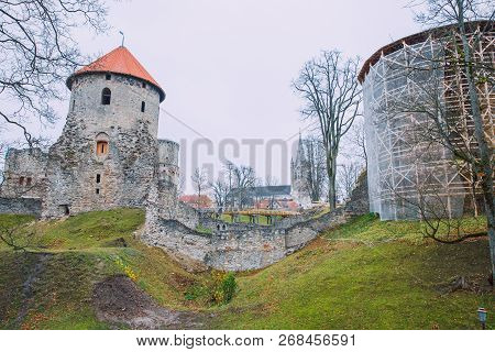 Old Casttle Park At Autumn. Yellow Leafs, Castle And Architecture. Travel Photo 2018.
