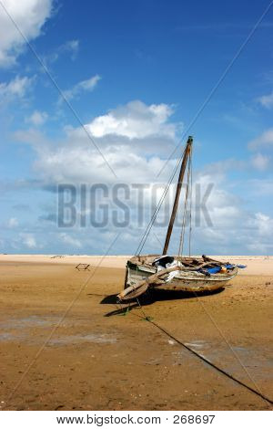 เรือชายหาด