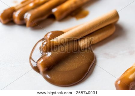 Turkish Tahin Pekmez / Tahini And Molasses With Salty Pretzel Stick Crackers