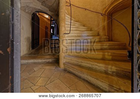 Lyon, France, October 13, 2018 : Traboules In The Presqu Ile District, Between Rhone And Saone. Trab