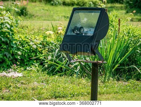 Outdoor Electric Lightsource. Led Lamp For Outdoor Directional Light.
