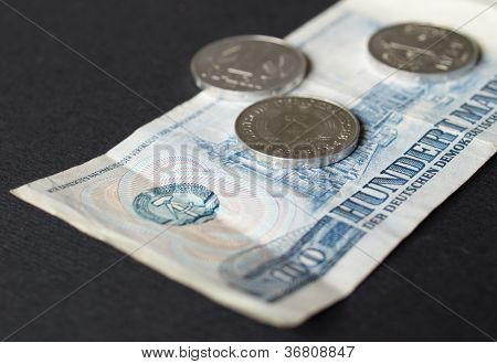 DDR banknote
