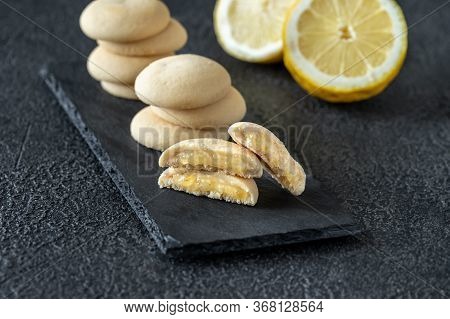 Lemon Biscuits