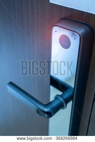 smart video lock to open security door in private building
