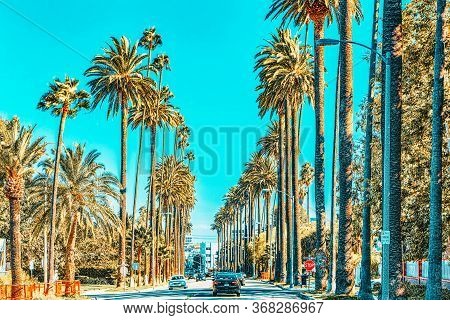 Urban Views Of The Beverly Hills Area And Residential Buildings On The Hollywood Hills.