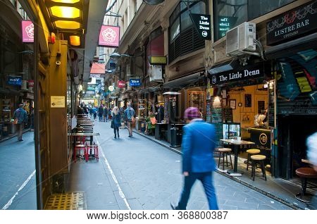 Melbourne, Australia - July 26, 2018: People Walk In Cozy Degraves Lane In Morning In Melbourne Aust