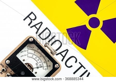 Radiation Measurement With Radiation Survey Meter, Hand-held Radiation Survey Instrument Detecting