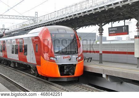 Moscow, Russia - June 12, 2022: Moscow Central Circle Modern High-speed Train Lastochka Arrives At T