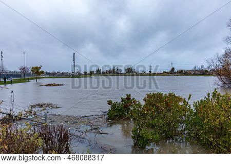Oakley, California Usa 12 31 2022: Atmospheric River Filling Freedom Basin Park In Oakley, Californi