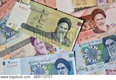 Some Current Iran Banknotes Of Ayatollah Jomeini