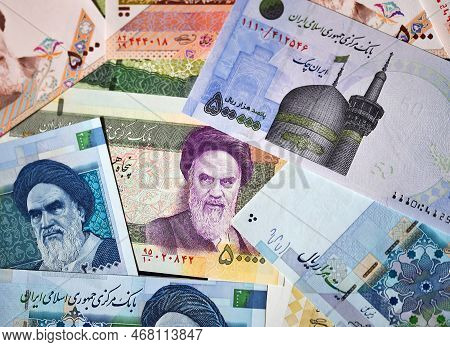 Some Current Iran Banknotes Of Ayatollah Jomeini