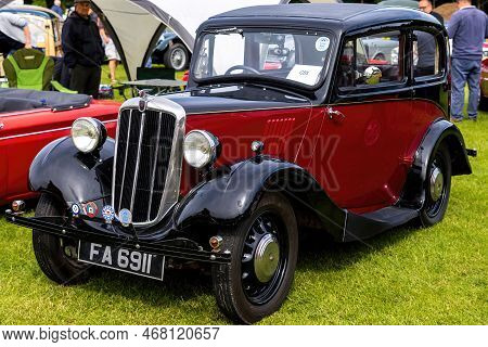 Bath, Uk, June 19, 2022: A 1937 Morris 8, Reg No: Fa 6911 At The Bath Festival Of Motoring 2022.