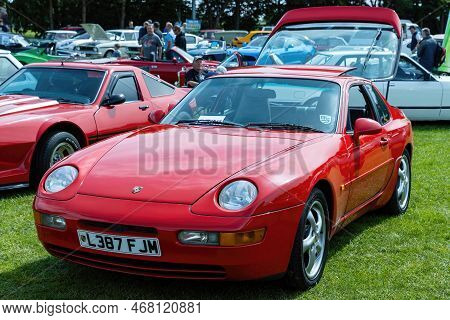 Bath, Uk, June 19, 2022: A 1993 Porsche 968, Reg No: L387 Fjm At The Bath Festival Of Motoring 2022.