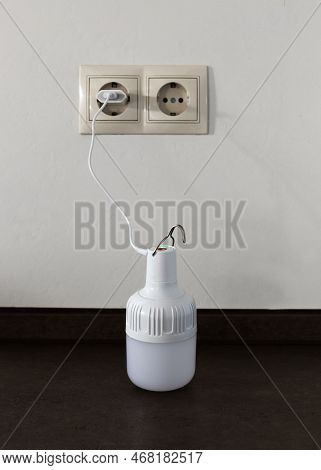 The Portable Rechargeable Led Emergency Light With Built-in Battery Is Charged From A 220v Outlet Us