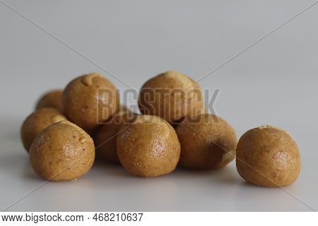Moong Dal Laddu. A Protein Rich, Indian Sweet Ball Made Of Lentils, Almonds And Jaggery As Sweetener