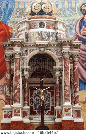 Groznjan, Croatia - June 04, 2012: The Main Altar In The Parish Church Of Saints Vitus And Modestus 
