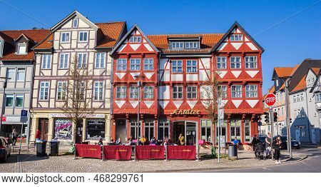 Wolfenbuttel, Germany - March 23, 2022: Cafe On The Historic Holzmarkt Square In Wolfenbuttel, Germa