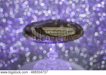 There Are Many Colors And Varieties Of Agate, Some Of Which Were Given Their Own Names To Make It Ea