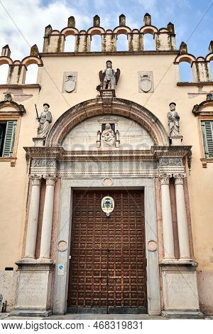 Gate To The Historic Bishop's Palace - Palazzo Del Vescovado In The City Of Verona, Italy