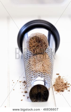 Nutmeg Grater And Nutmeg