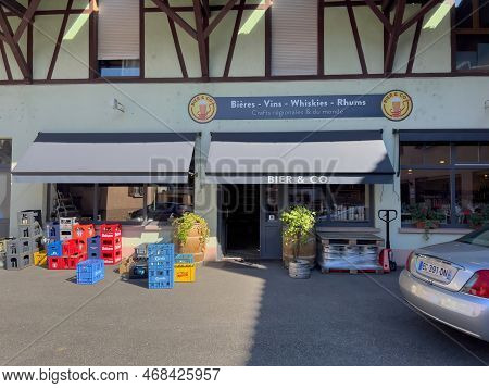 France - Sep 22, 2022: Beer, Vines, Whisky And Rhum - Regional And Worldwide Crafts - Brewery Store 