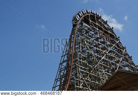 Amsterdam, The Netherlands - August 8, 2022: People Riding Rollercoaster In Walibi Holland Amusement