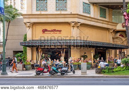 Honolulu, Hawaii - January 2, 2023: The Cheesecake Factory On Kalakua Ave In Waikiki