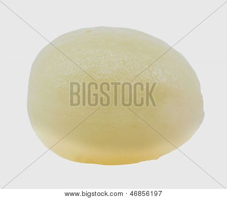 un pelato rambutan isolata on white background