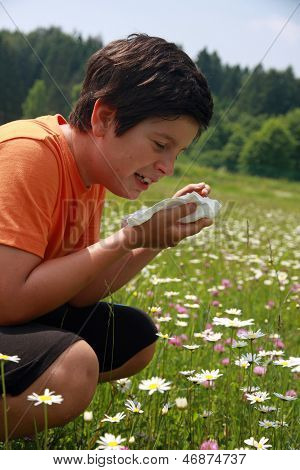 Allergic Child With Handkerchief In Minesweeper
