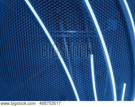 Ceiling With Modern Led Lamps. Mesh Suspended Ceiling With Led Lights In Modern Shopping Center. Sus