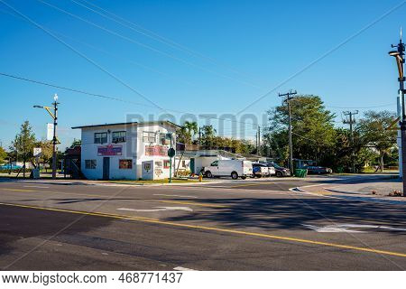 Photo Of A Check Cashing Store Historic Building Davie Florida