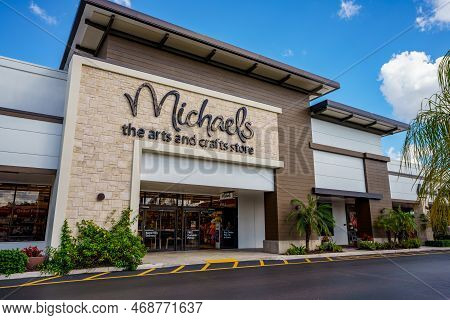 Photo Of Shops And Restaurants At Tower Shops Outdoor Mall Davie Florida Michaels Arts And Crafts