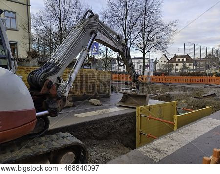 Underground Utilities Are Being Repaired On The Streets Of Ravensburg