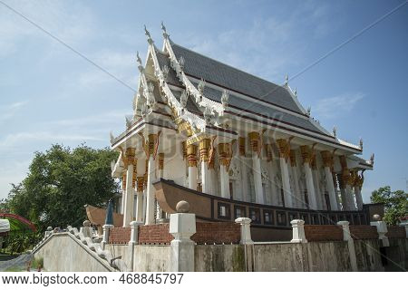 Thailand Ayutthaya Wat Warapho