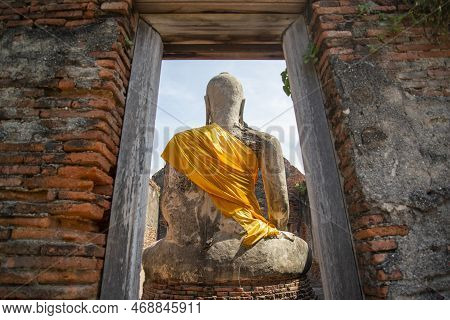Thailand Ayutthaya Wat Worachettharam