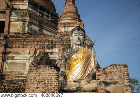 Thailand Ayutthaya Wat Yai Chai Mongkon