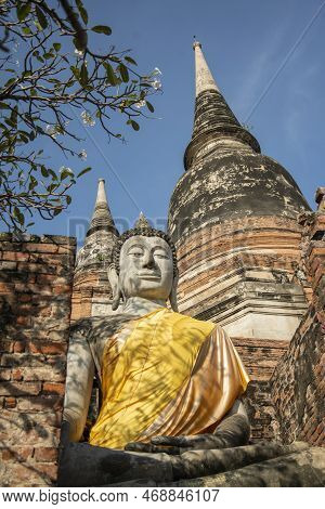 Thailand Ayutthaya Wat Yai Chai Mongkon