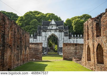 Thailand Lopburi Narai Ratchaniwet Palace