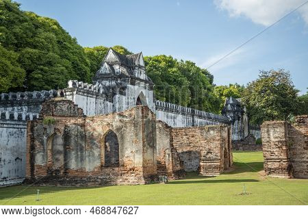 Thailand Lopburi Narai Ratchaniwet Palace