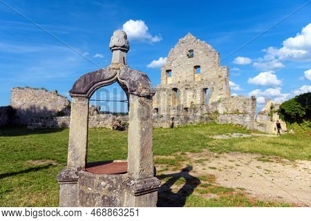 Hohenurach Castle Near Old Town Of Bad Urach, Germany. Scenery Of Abandoned German Castle On Mountai