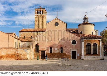 Chiesa Di San Giacomo Dall'orio Church In Venice, Italy