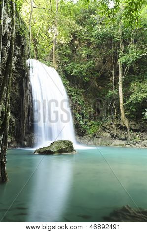 Epoca Van cascata