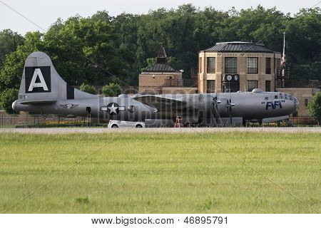 B-29 og Terminal