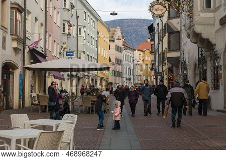 Brunico, Italy - December 29, 2022: View Of The Historic Center Of Brunico Mountain Town In Alto Adi