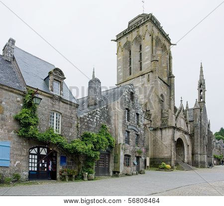 Locronan