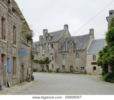 Locronan